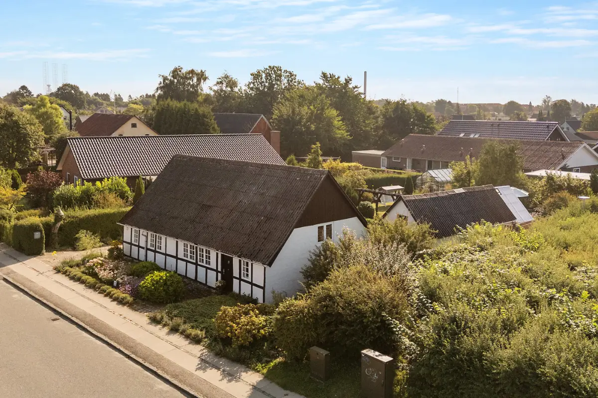 19th-century-half-timbered-home-east-jutland-denmark-cheapscandihomes