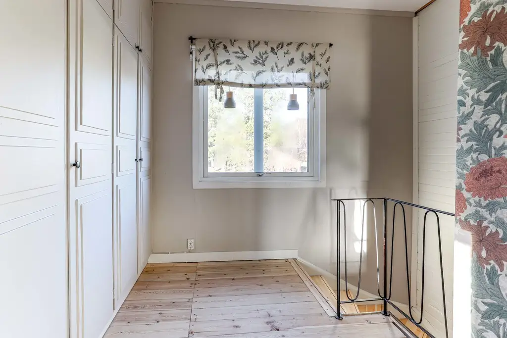 timber-home-river-views-north-sweden-cheapscandihomes