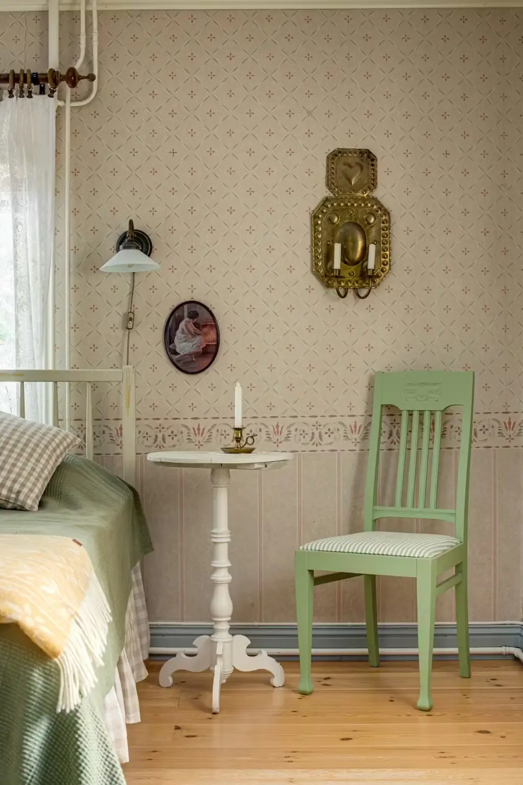 cozy-19th-century-country-house-central-sweden-cheapscandihomes