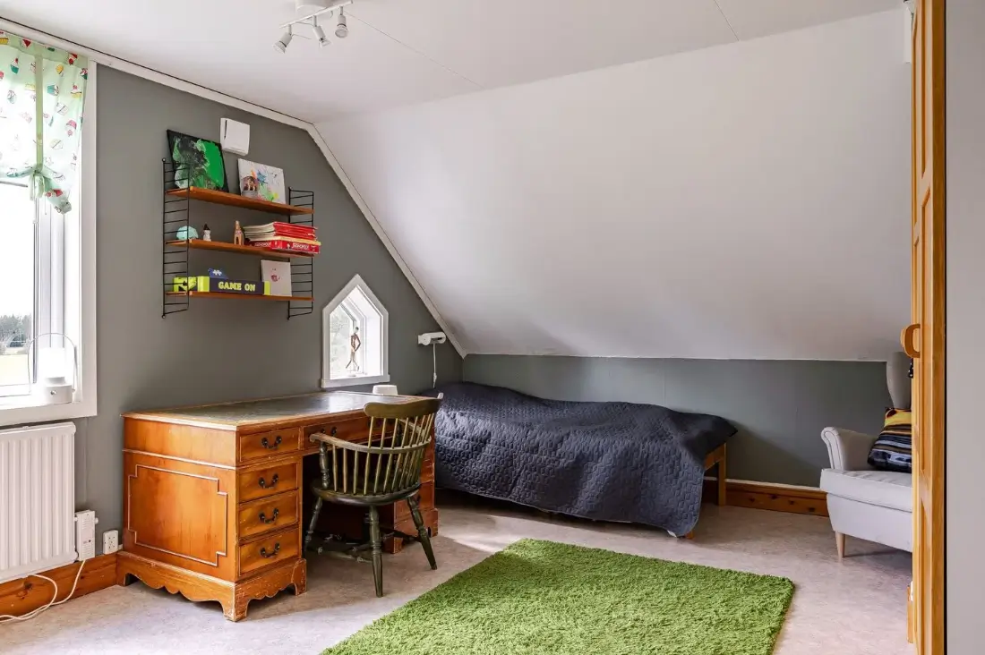 early-20th-century-home-with-guest-house-central-sweden-cheapscandihomes