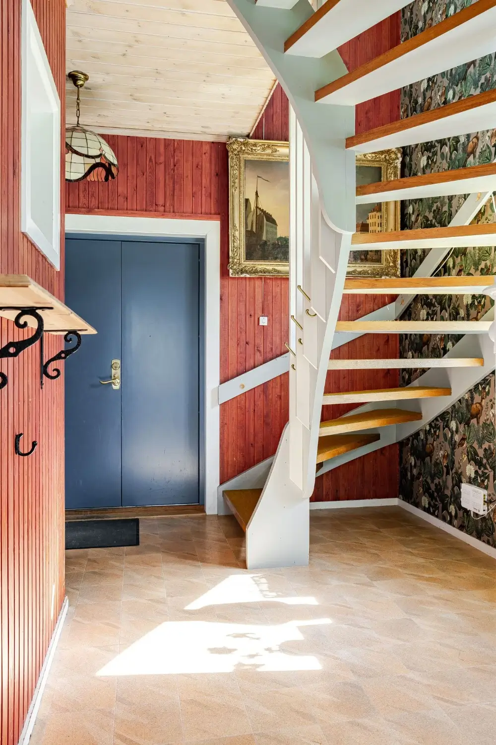 early-20th-century-home-with-guest-house-central-sweden-cheapscandihomes