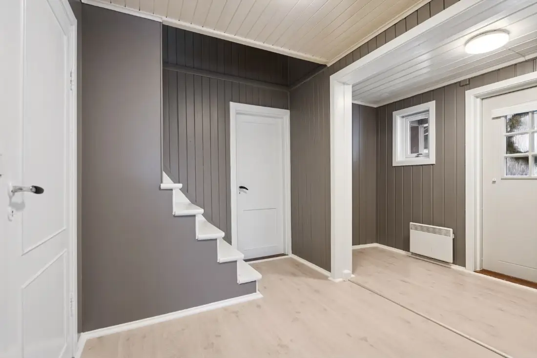 partially-renovated-house-east-central-norway-cheapscandihomes