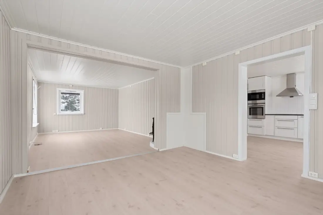 partially-renovated-house-east-central-norway-cheapscandihomes