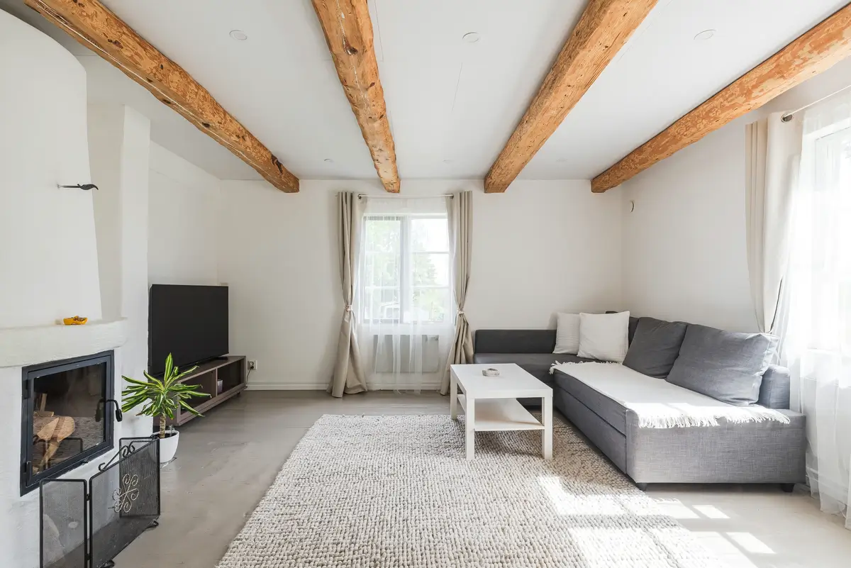 renovated-19th-century-home-central-sweden-cheapscandihomes