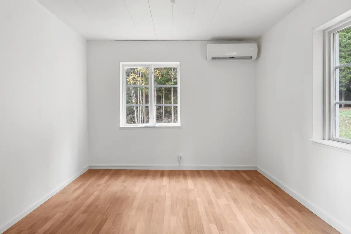 renovated-early-20th-century-cottage-north-sweden-cheapscandihomes