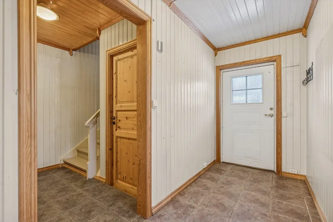 spacious-country-house-north-of-oslo-cheapscandihomes