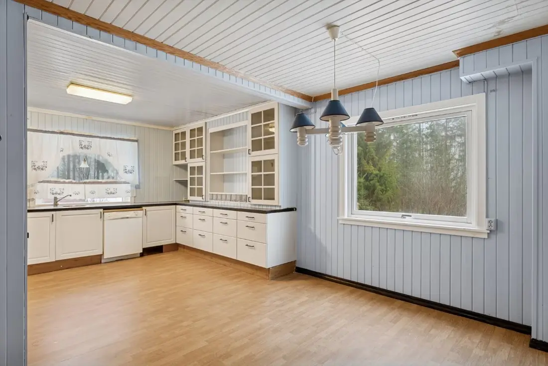 spacious-country-house-north-of-oslo-cheapscandihomes