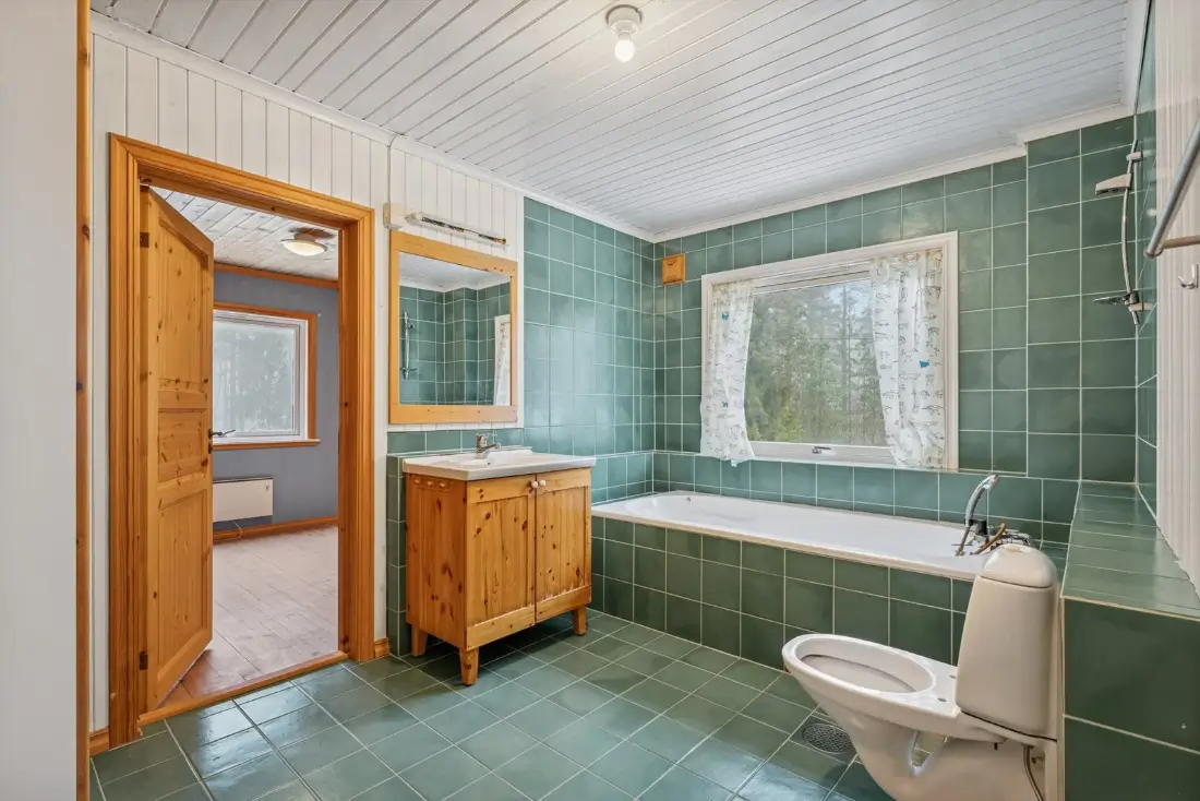 spacious-country-house-north-of-oslo-cheapscandihomes