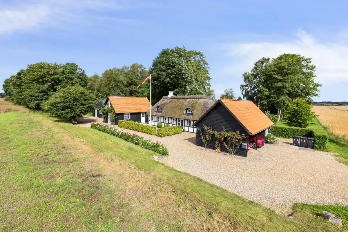 cozy-1870s-home-central-jutland-denmark-cheapscandihomes