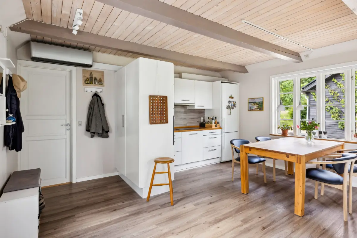 cozy-1870s-home-central-jutland-denmark-cheapscandihomes