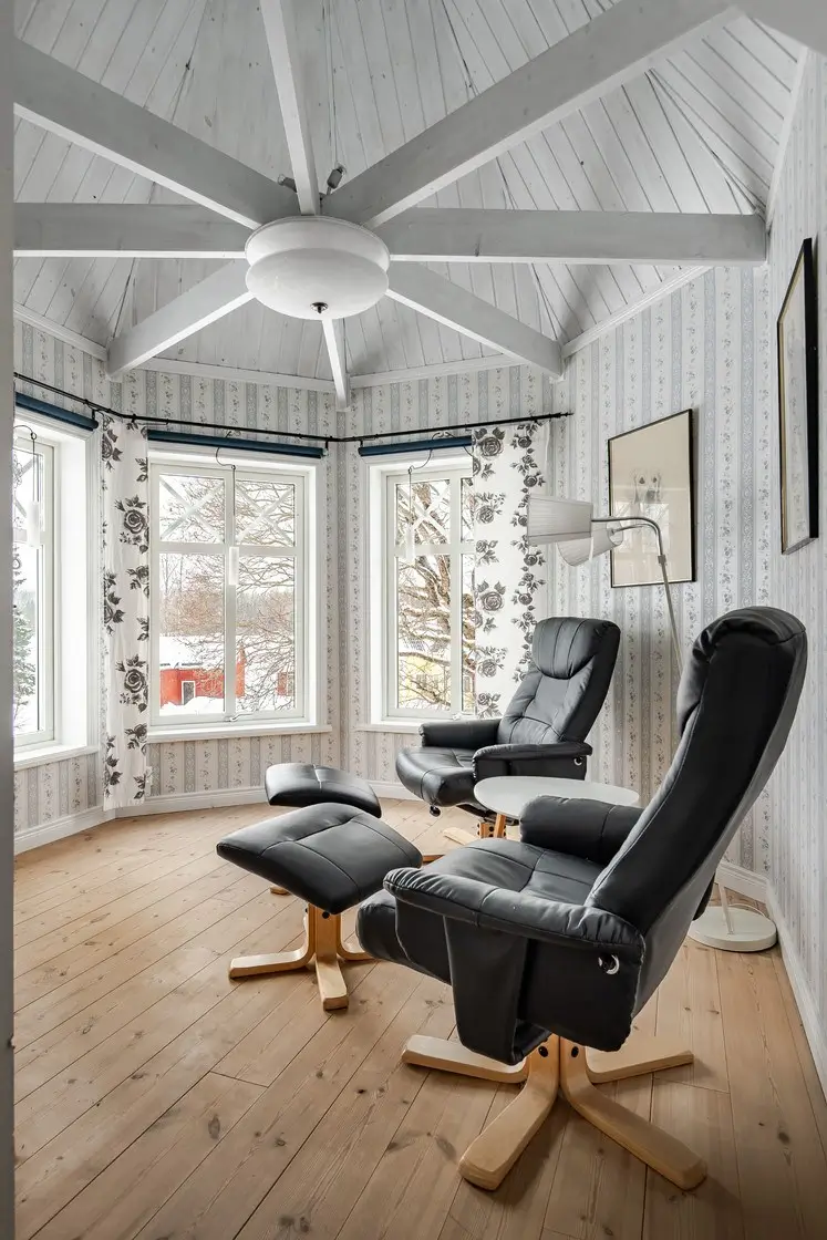 early-20th-century-house-with-tower-room-dalarna-county-cheapscandihomes