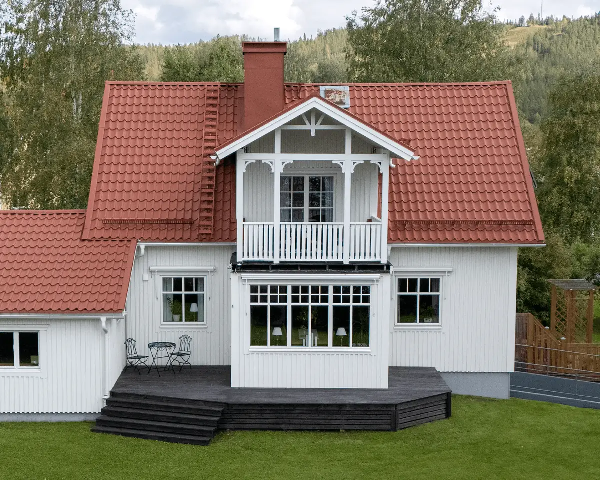 lakeside-home-north-sweden-cheapscandihomes