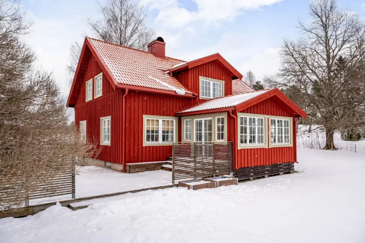 renovated-1940s-house-west-central-sweden-cheapscandihomes