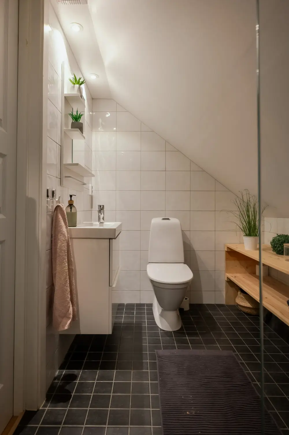 renovated-1940s-house-west-central-sweden-cheapscandihomes