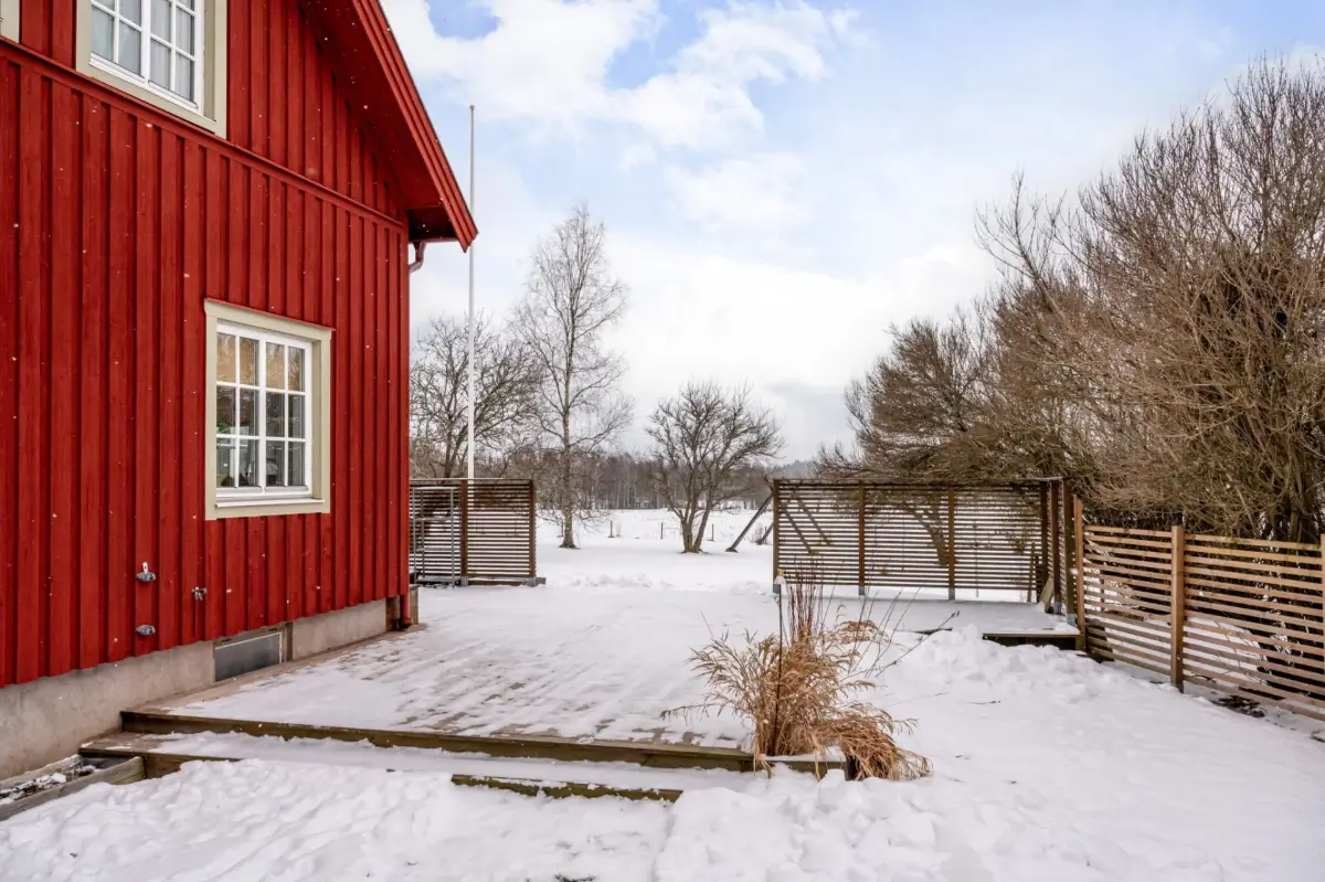 renovated-1940s-house-west-central-sweden-cheapscandihomes