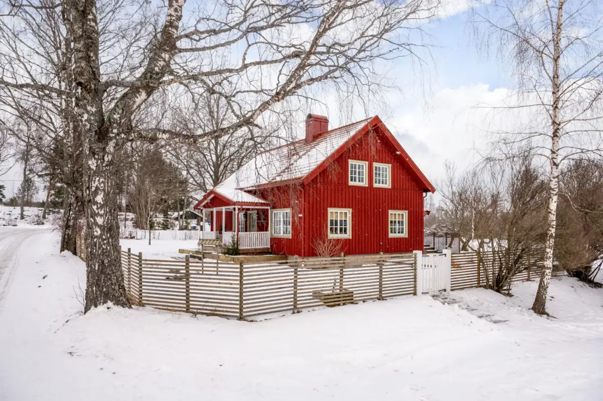 renovated-1940s-house-west-central-sweden-cheapscandihomes
