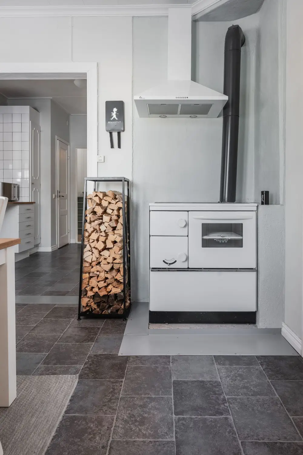 spacious-1920s-home-north-sweden-cheapscandihomes