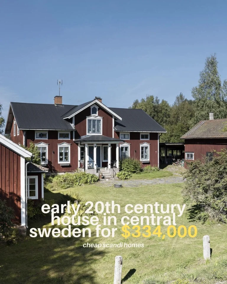 Five-Bedroom Country House in Central Sweden – $334,000