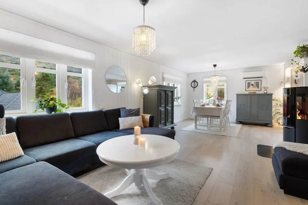 spacious-family-home-close-to-bergen-norway-cheapscandihomes