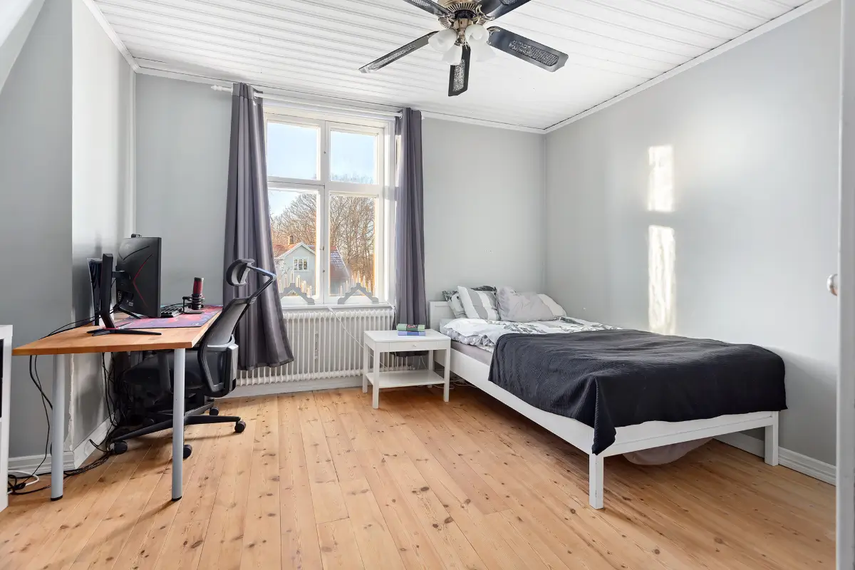 white-villa-with-guest-house-south-sweden-cheapscandihomes