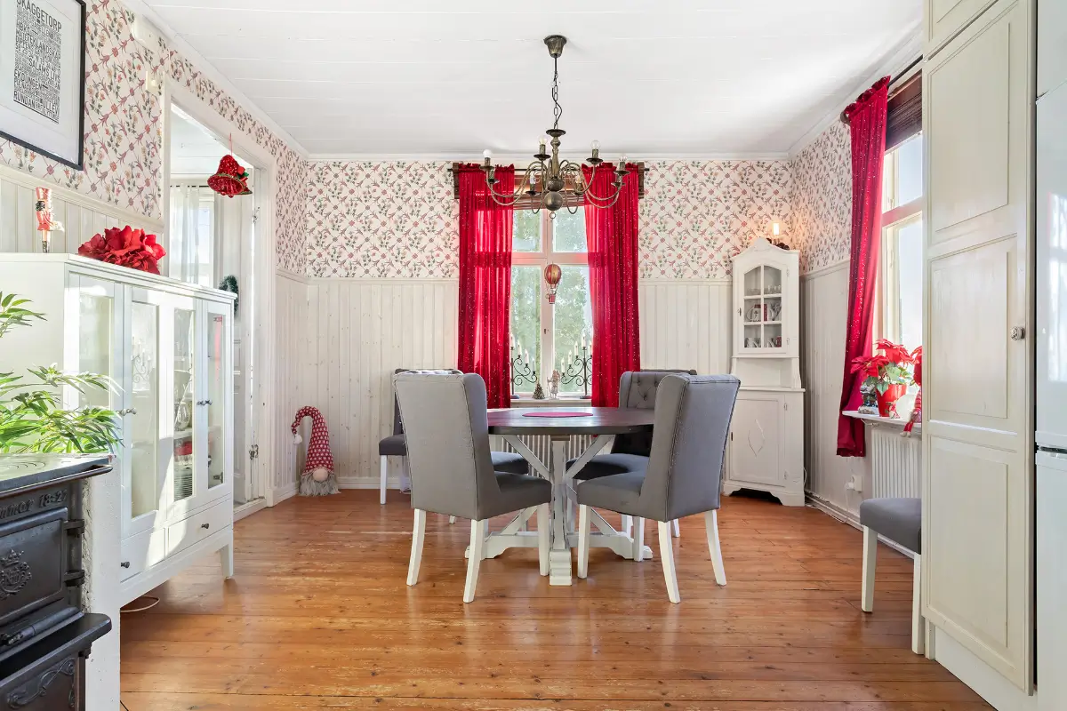 white-villa-with-guest-house-south-sweden-cheapscandihomes