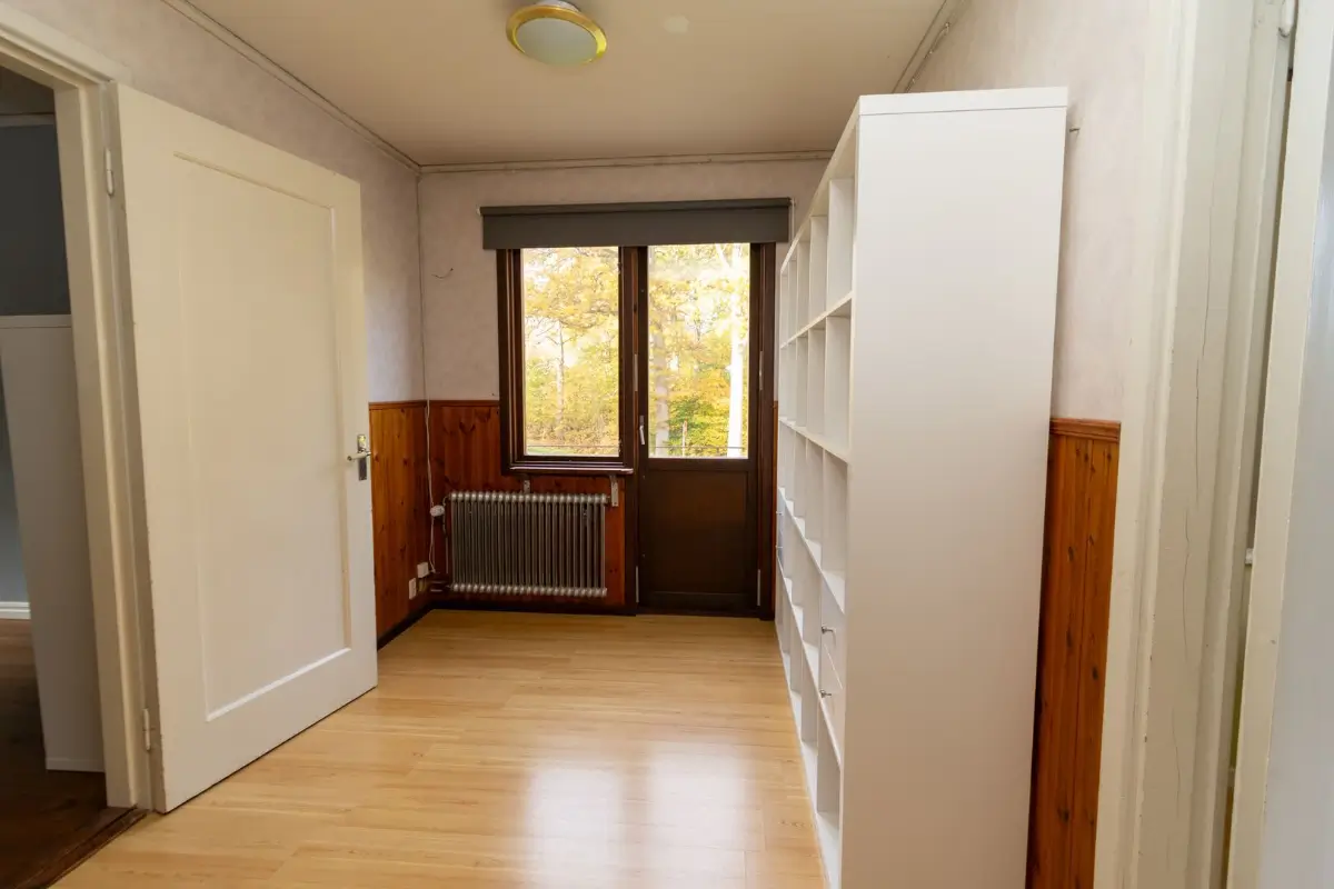 1930s-home-large-multifunctional-outbuilding-south-sweden-cheapscandihomes