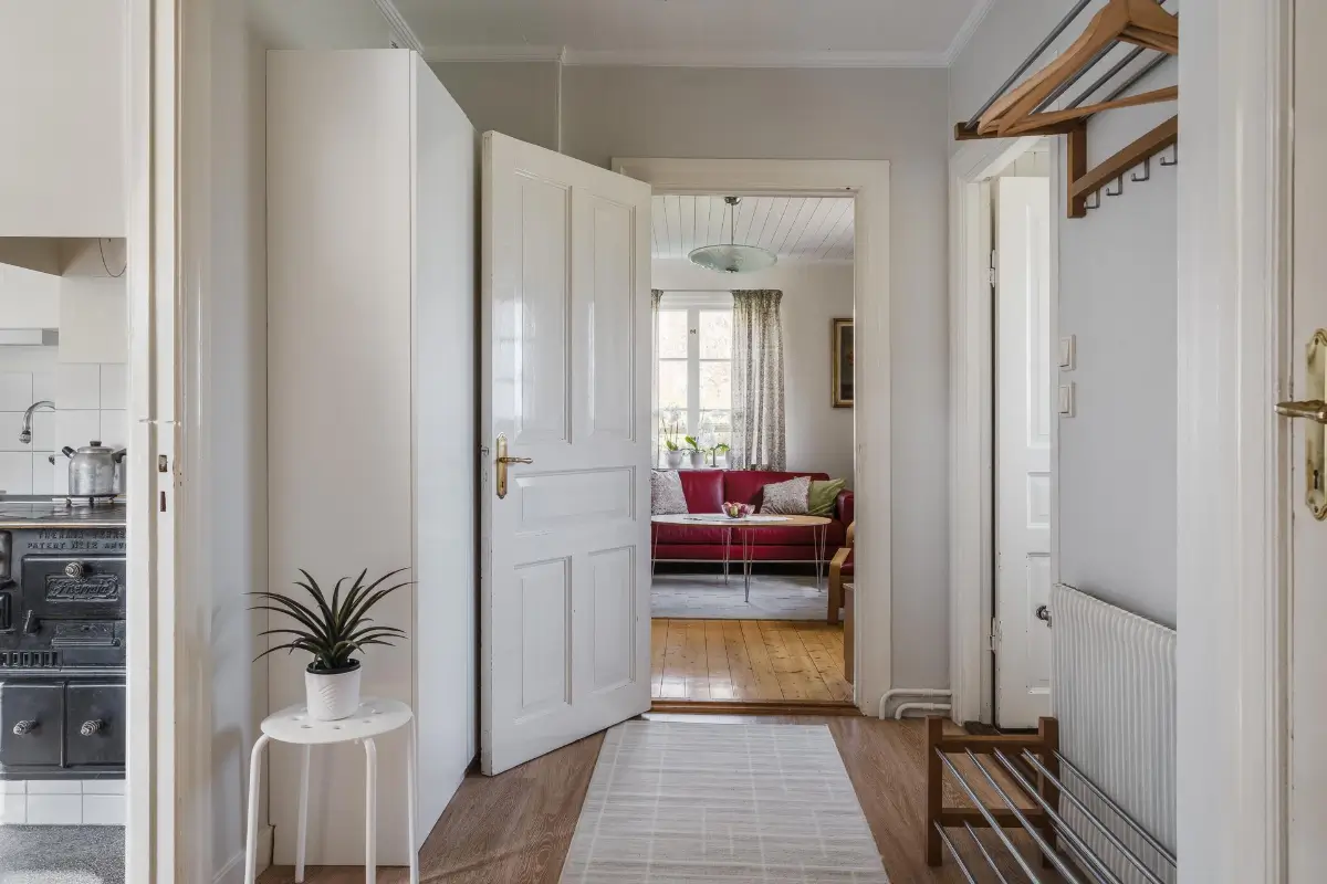 1930s-home-near-lakes-central-sweden-cheapscandihomes