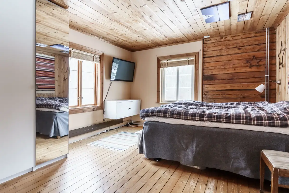 country-house-Four-Hectares-Land-Near-Lake-Möckeln-smaland-cheapscandihomes