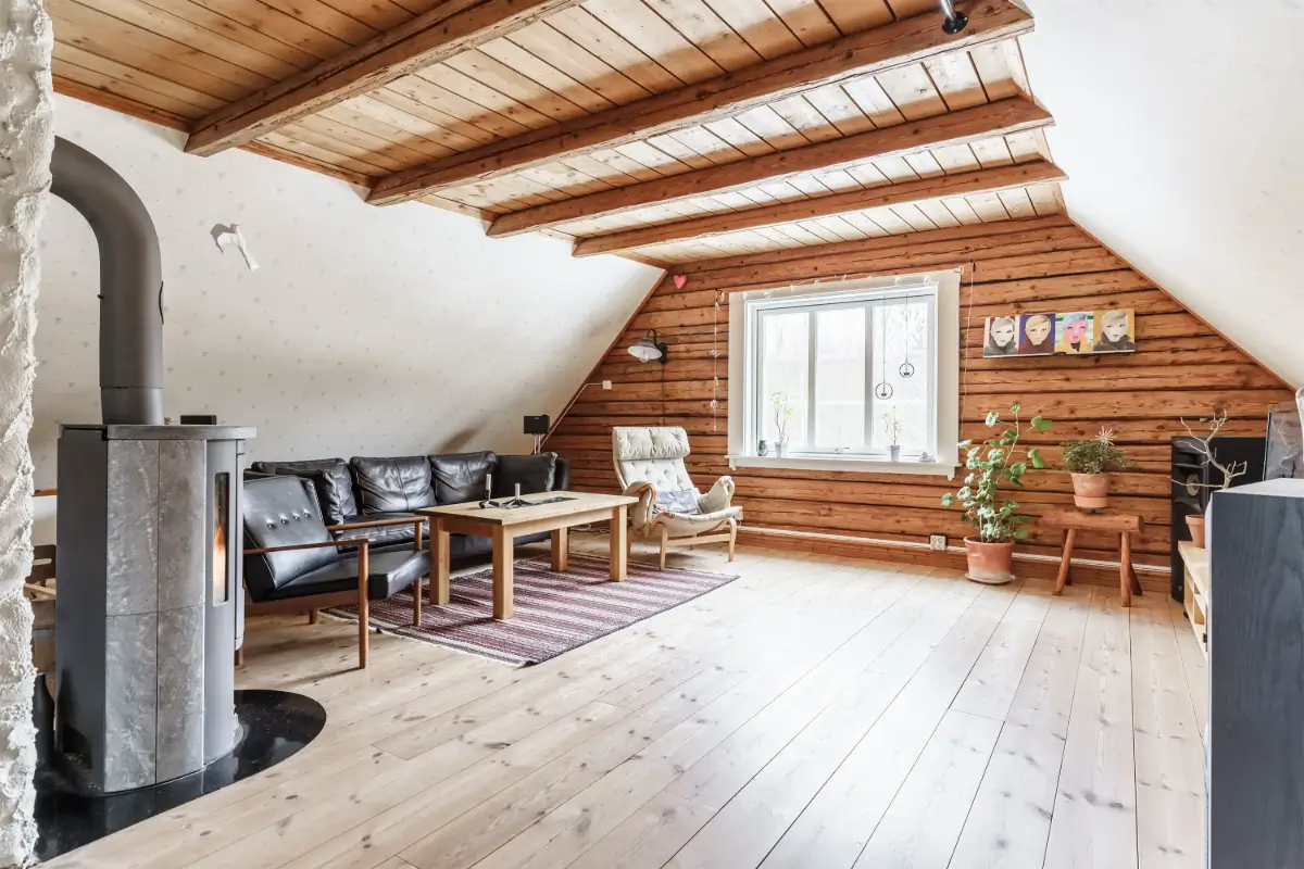 country-house-Four-Hectares-Land-Near-Lake-Möckeln-smaland-cheapscandihomes