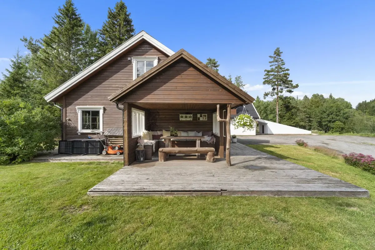 modern-home-guest-house-stables-south-norway-cheapscandihomes