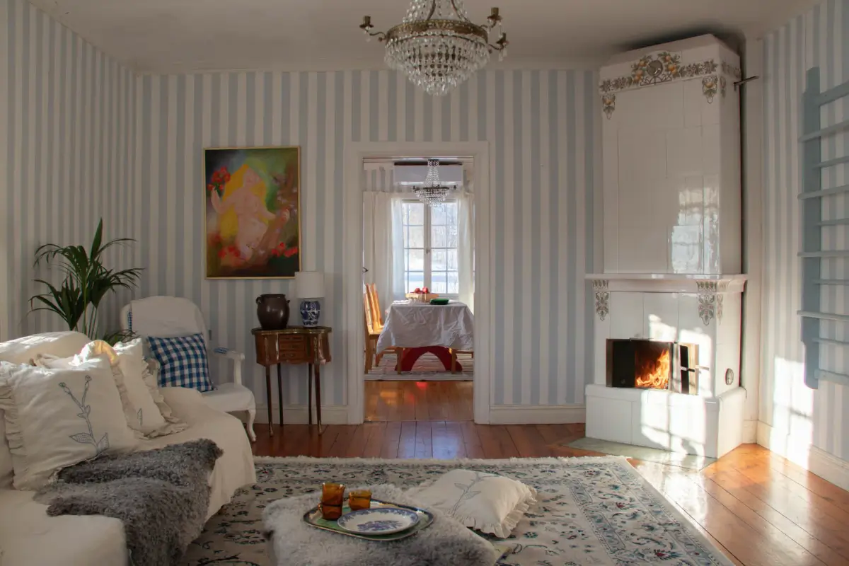 renovated-1920s-forest-guardians-residence-central-sweden-cheapscandihomes