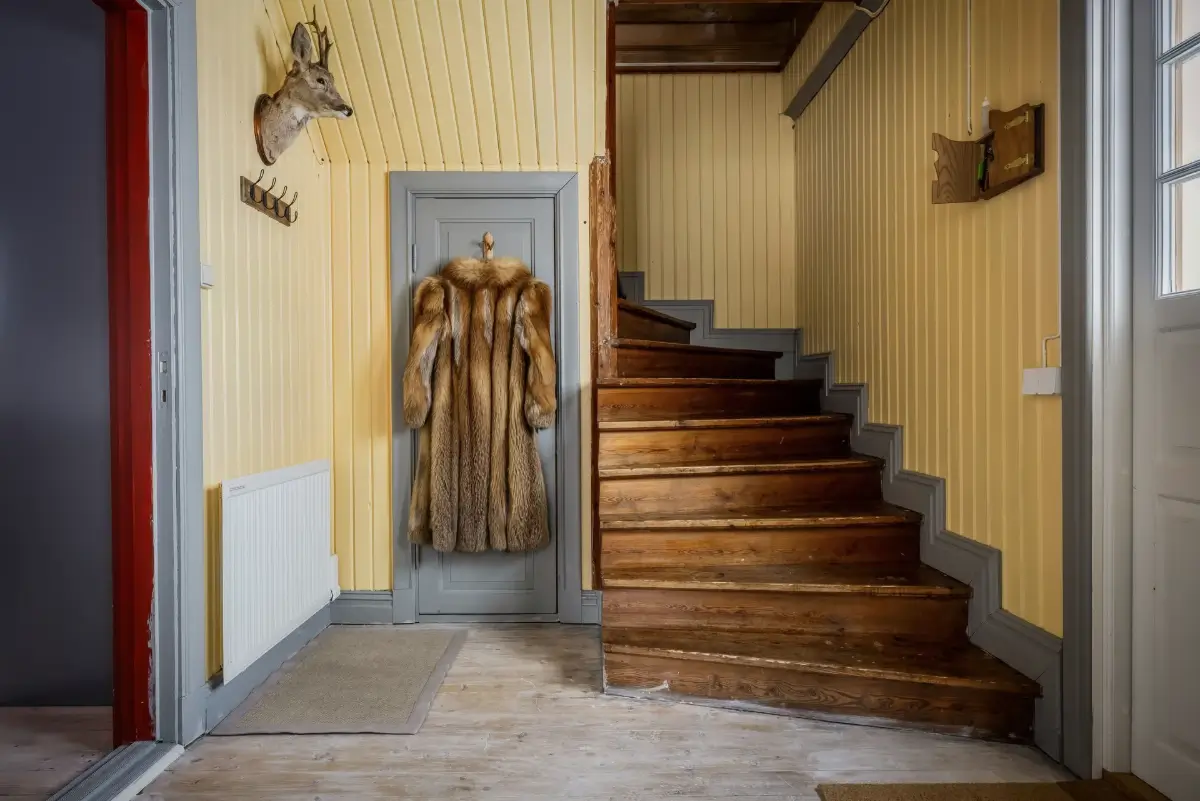 renovated-1920s-forest-guardians-residence-central-sweden-cheapscandihomes