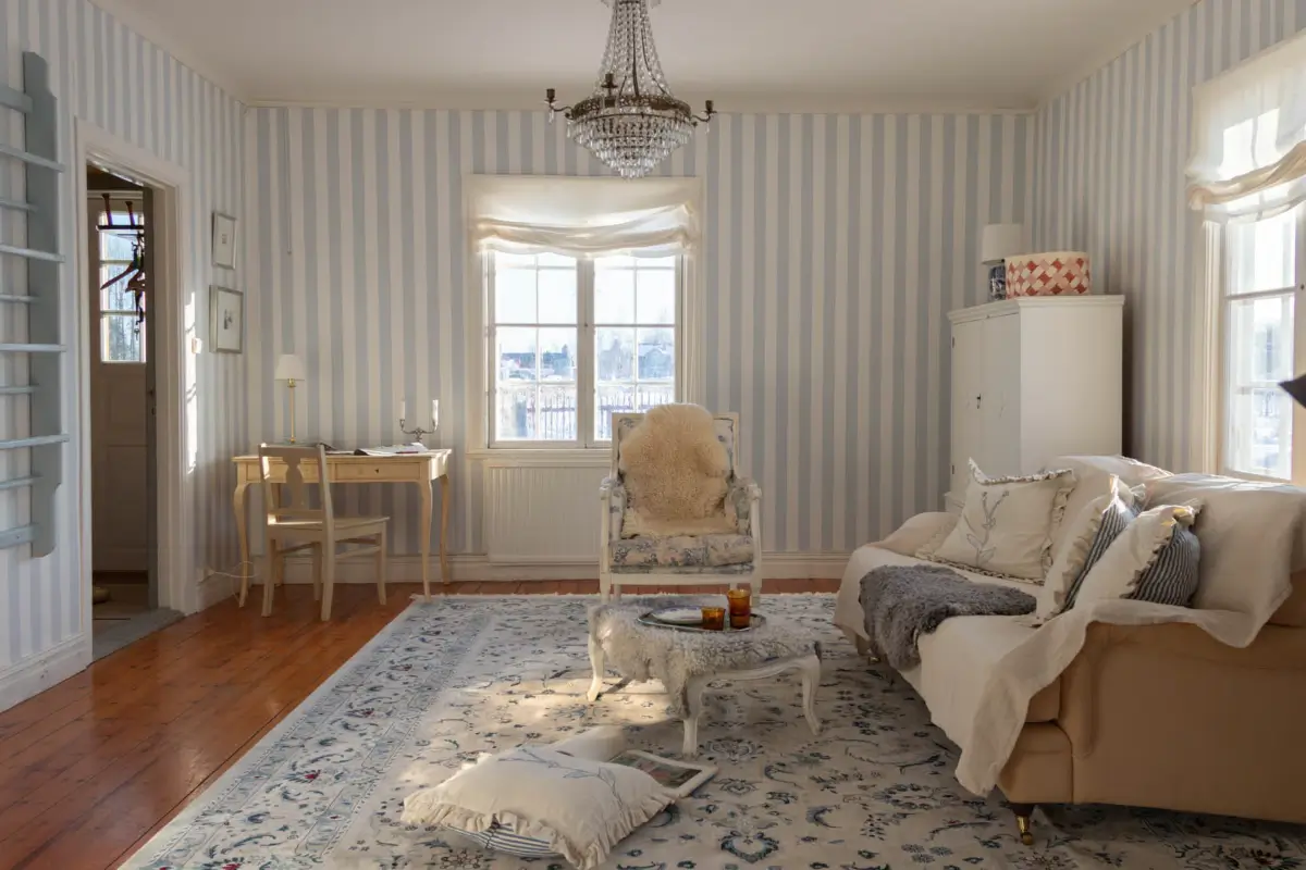 renovated-1920s-forest-guardians-residence-central-sweden-cheapscandihomes