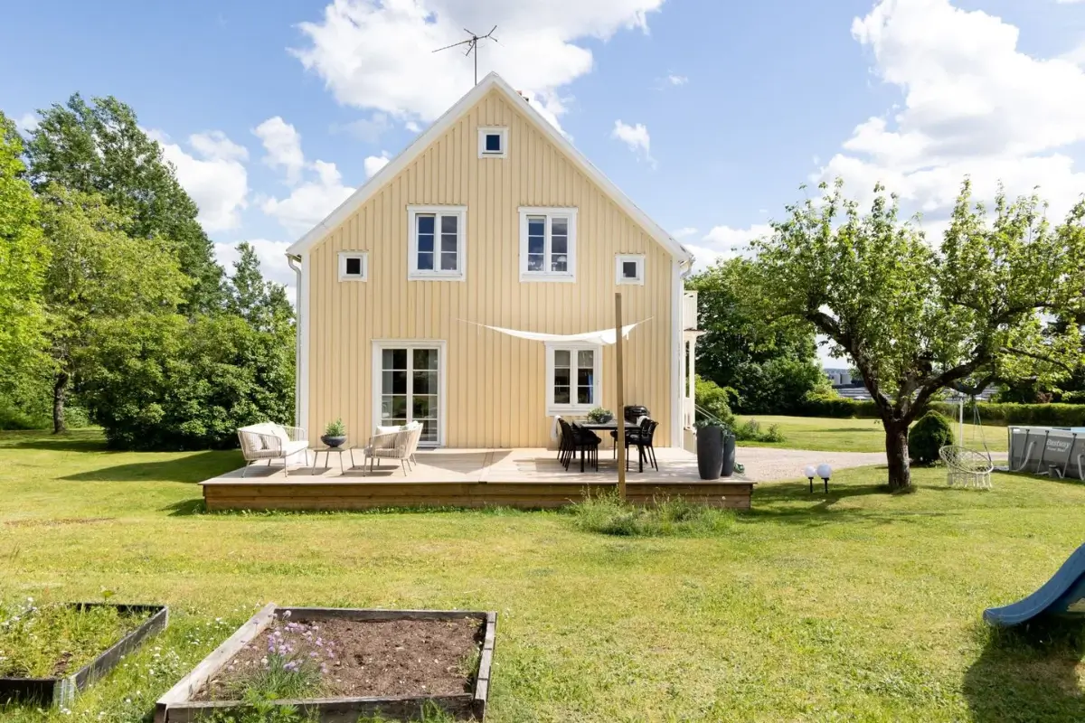 renovated-1930s-home-south-sweden-cheapscandihomes