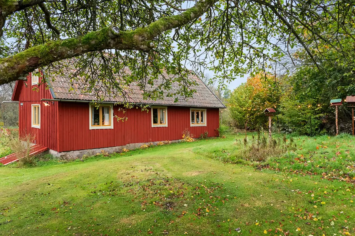 renovated-historic-house-south-sweden-cheapscandihomes