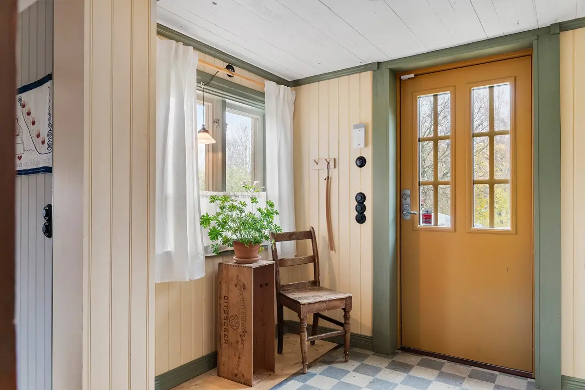 renovated-historic-house-south-sweden-cheapscandihomes