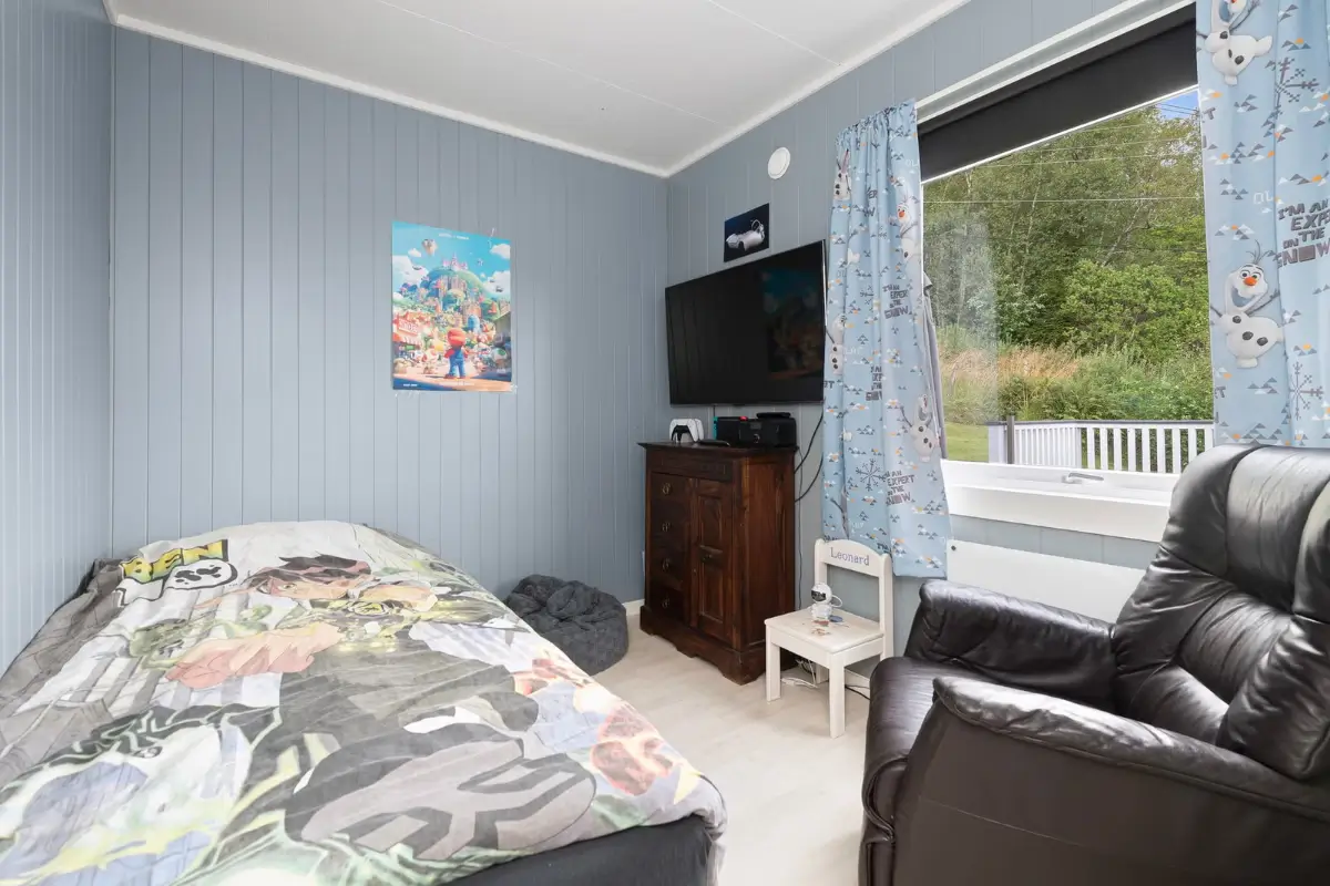 six-bedroom-family-home-west-norway-cheapscandihomes