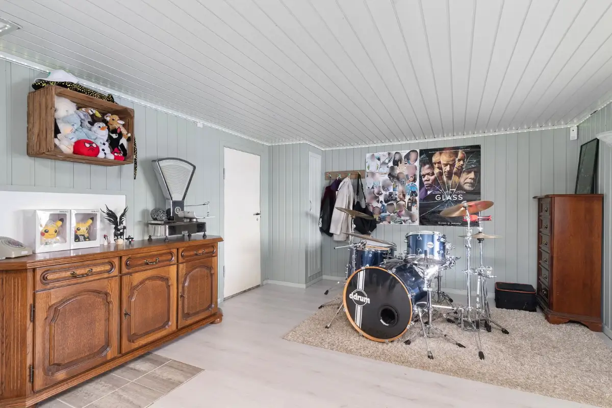 six-bedroom-family-home-west-norway-cheapscandihomes