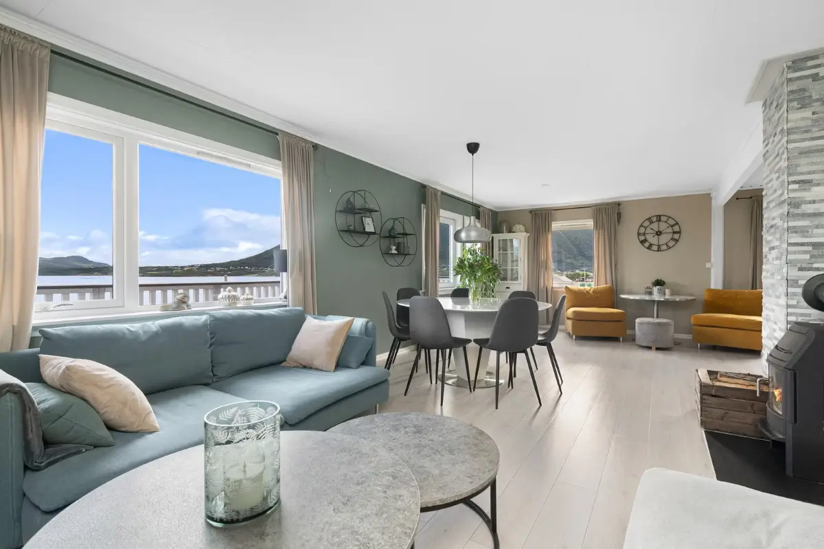 six-bedroom-family-home-west-norway-cheapscandihomes