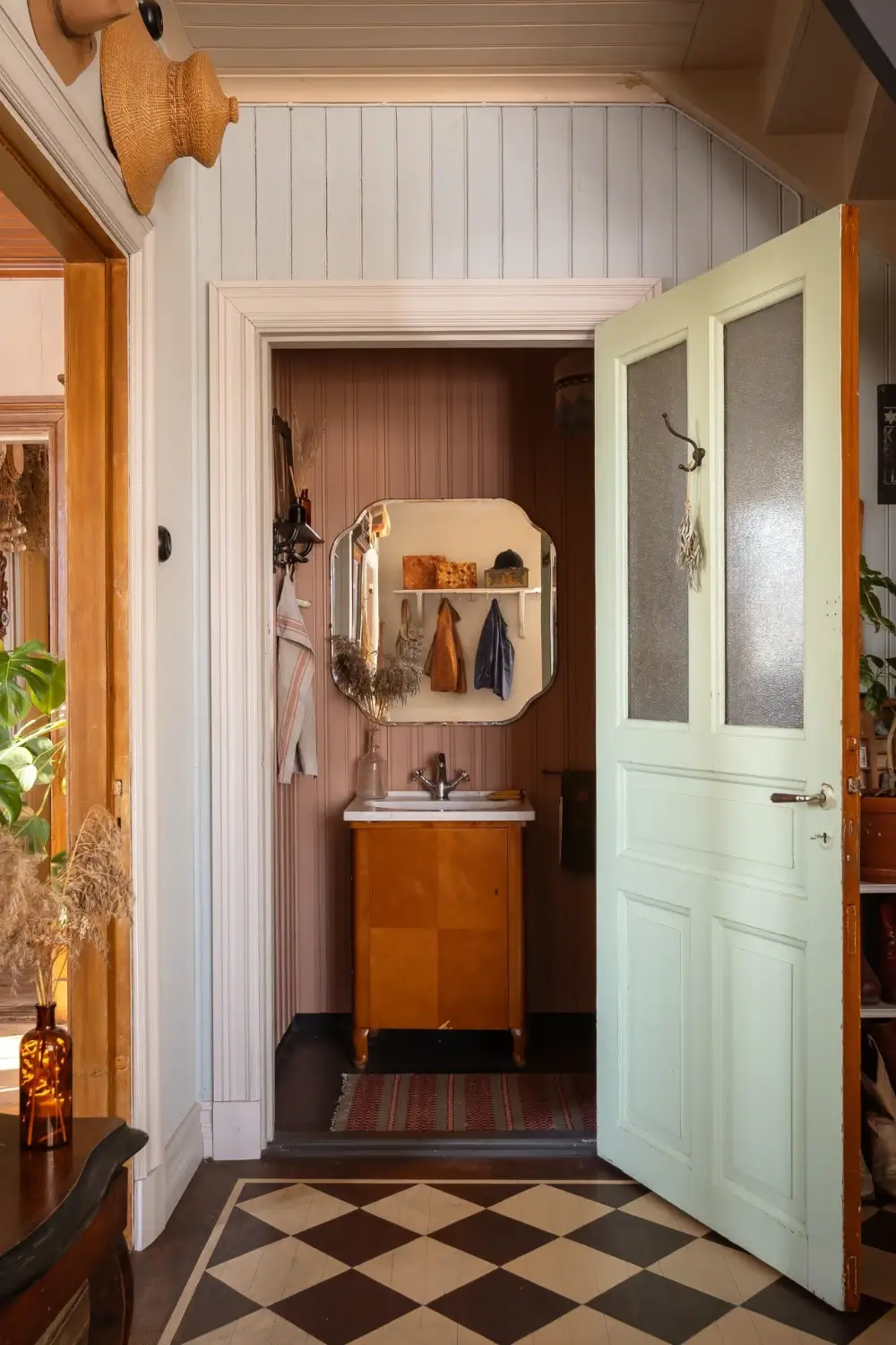 spacious-early-20th-century-villa-south-sweden