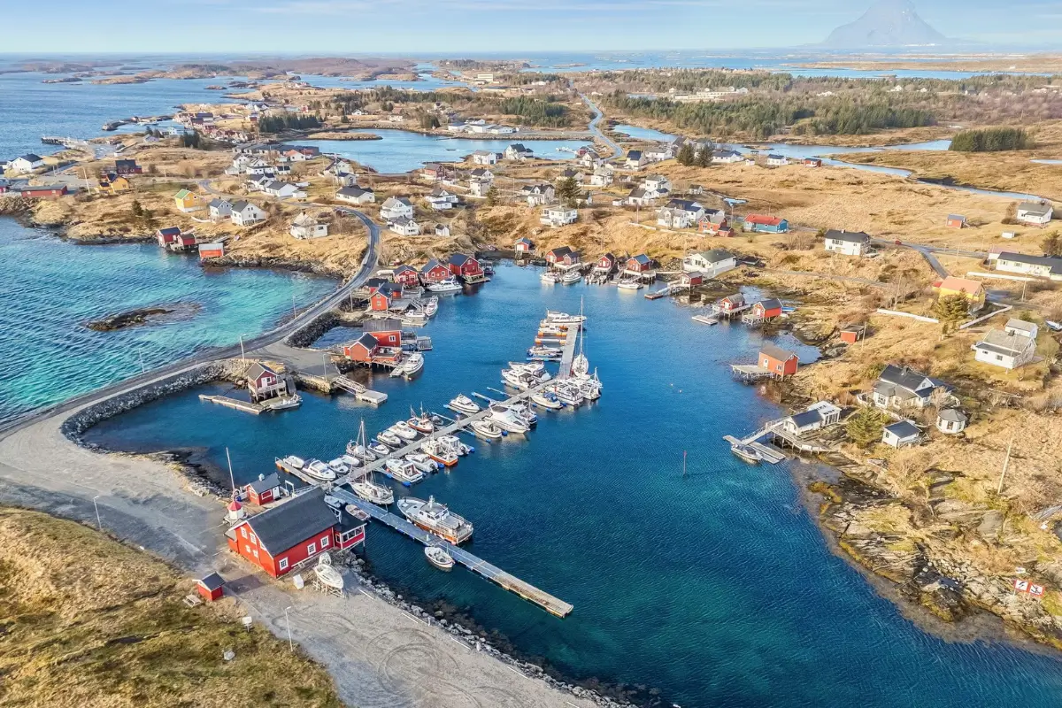 three-bedroom-island-home-north-norway-cheapscandihomes