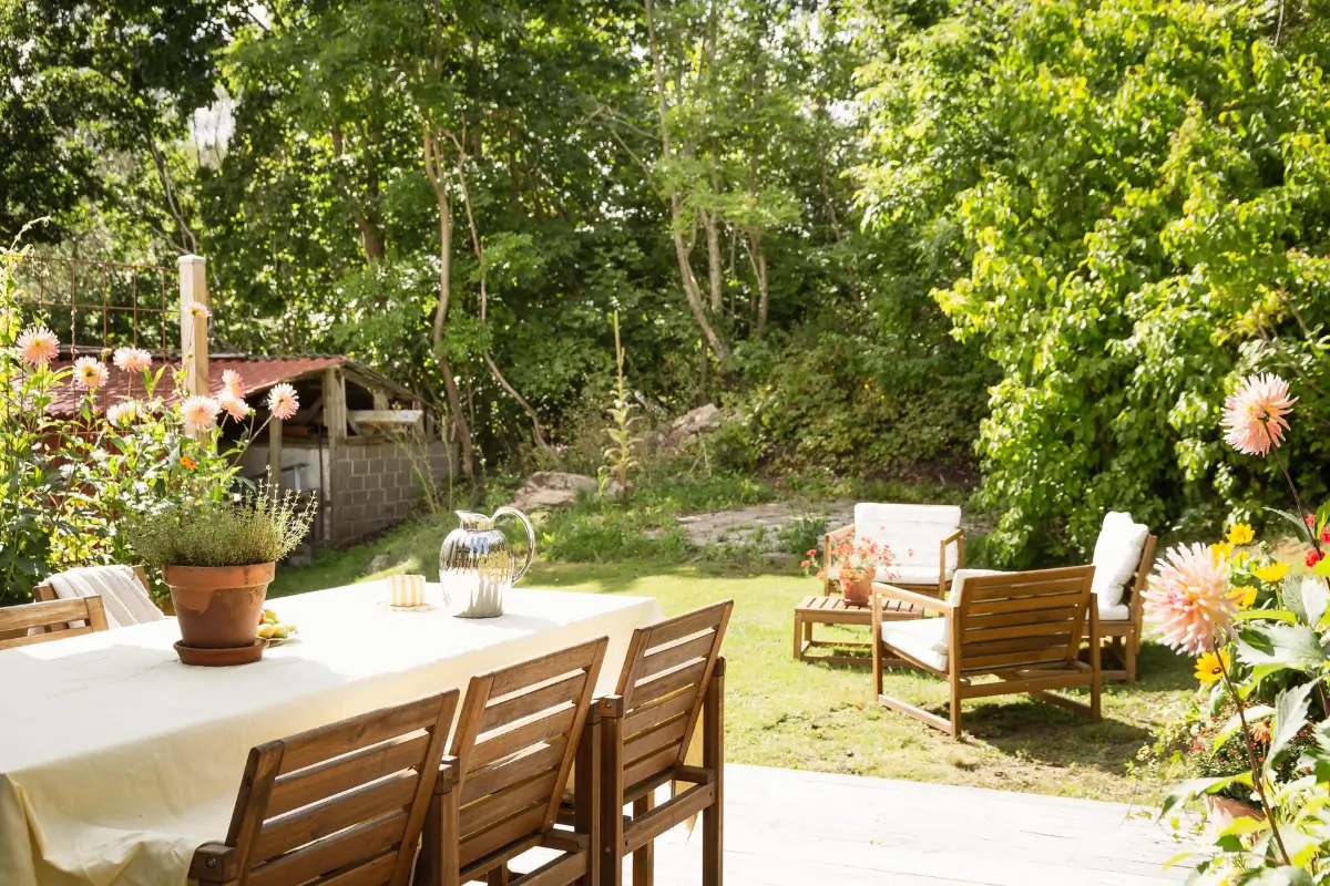 1930s-house-nice-garden-south-west-sweden-cheapscandihomes