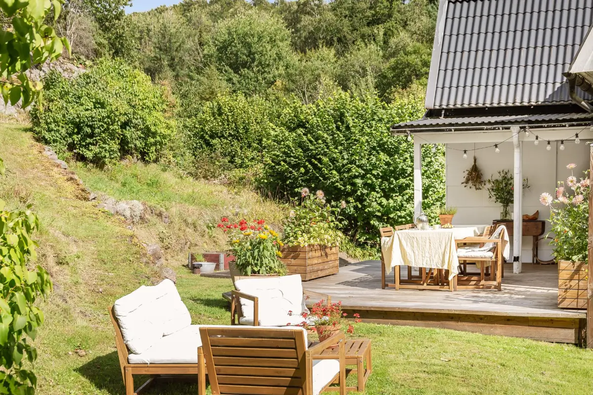 1930s-house-nice-garden-south-west-sweden-cheapscandihomes