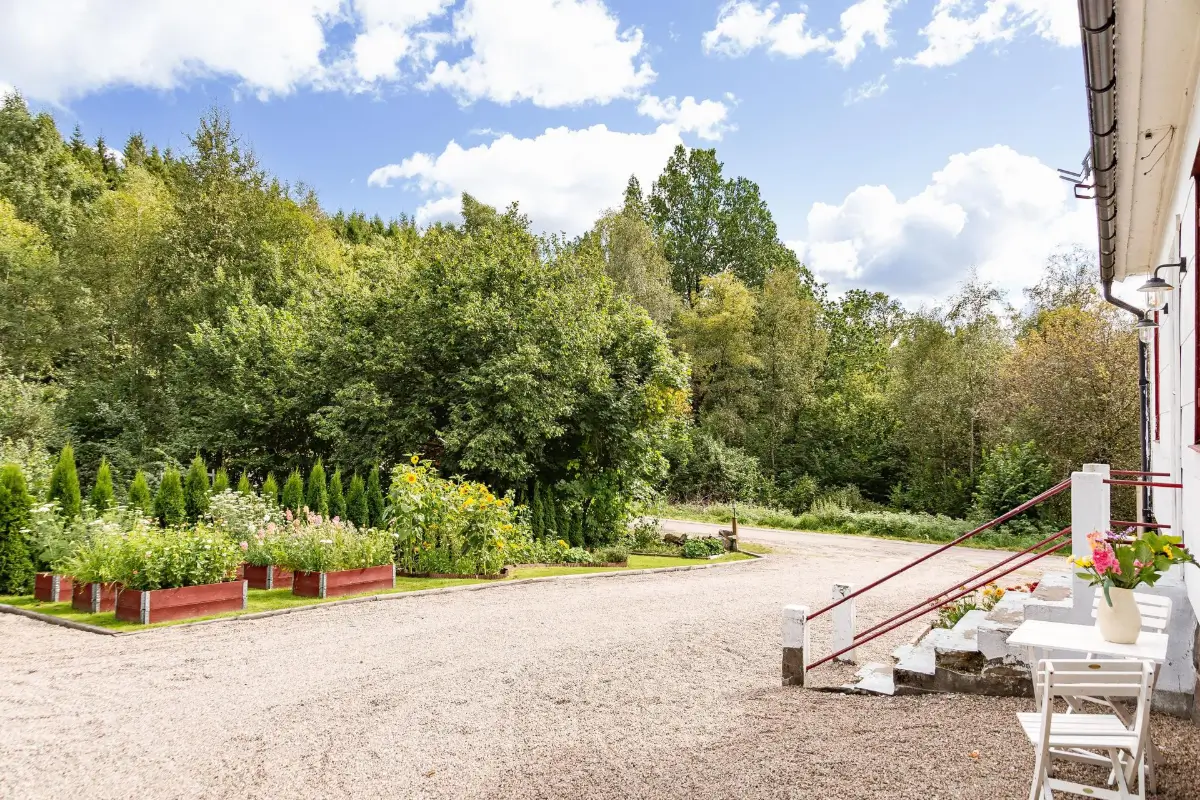 1930s-house-nice-garden-south-west-sweden-cheapscandihomes