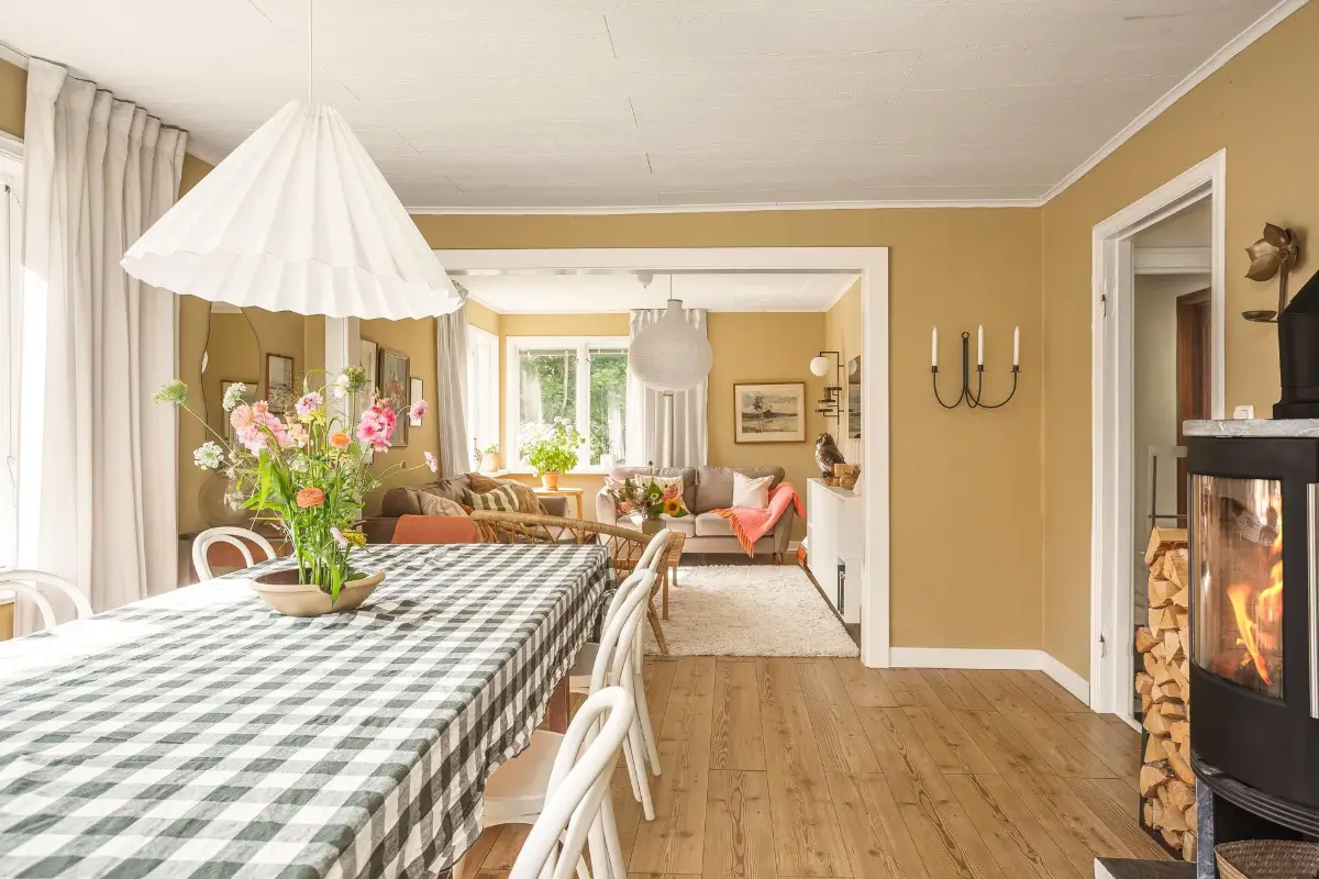 1930s-house-nice-garden-south-west-sweden-cheapscandihomes