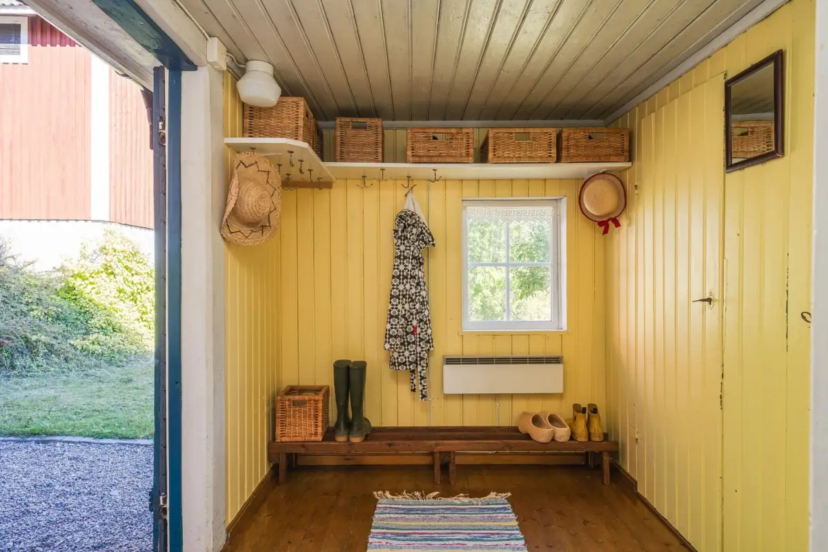 19th-century-country-idyll-east-sweden-cheapscandihomes