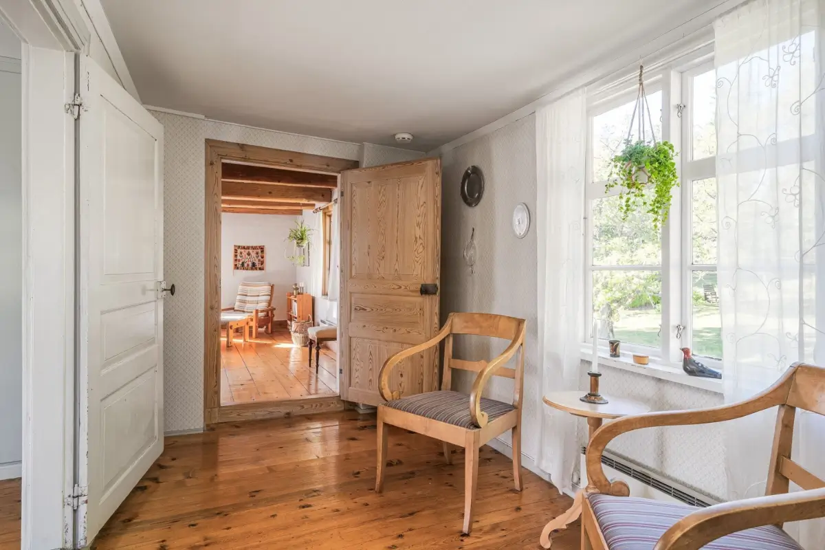 19th-century-country-idyll-east-sweden-cheapscandihomes