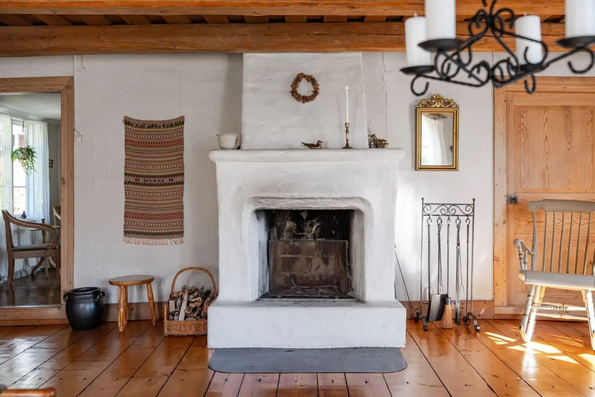 19th-century-country-idyll-east-sweden-cheapscandihomes