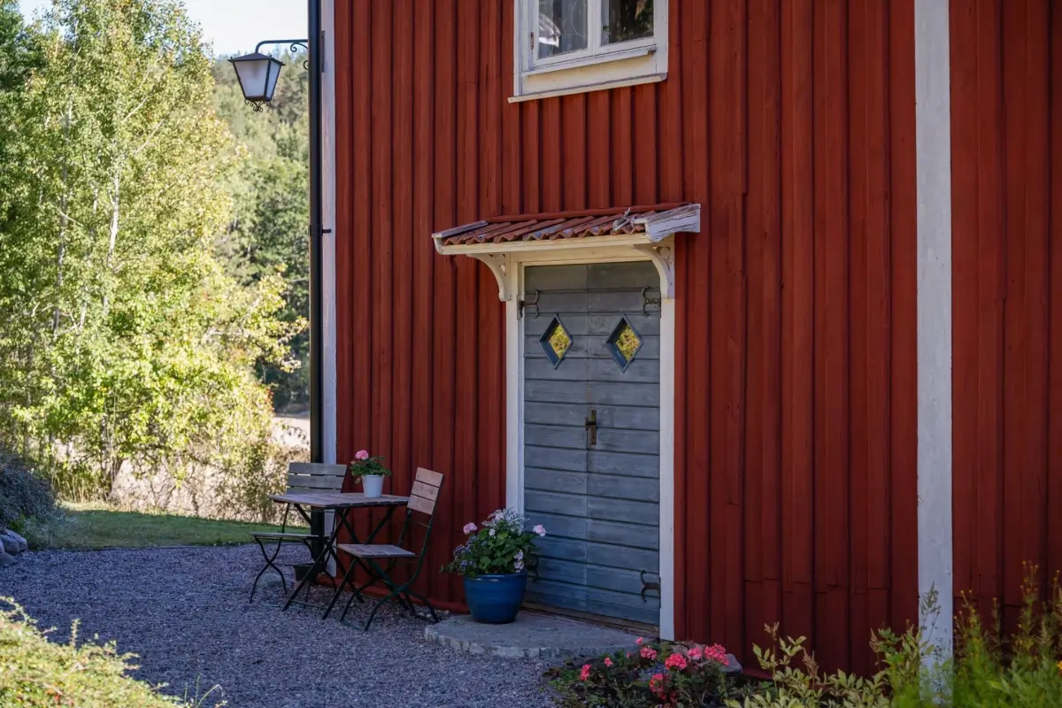 19th-century-country-idyll-east-sweden-cheapscandihomes