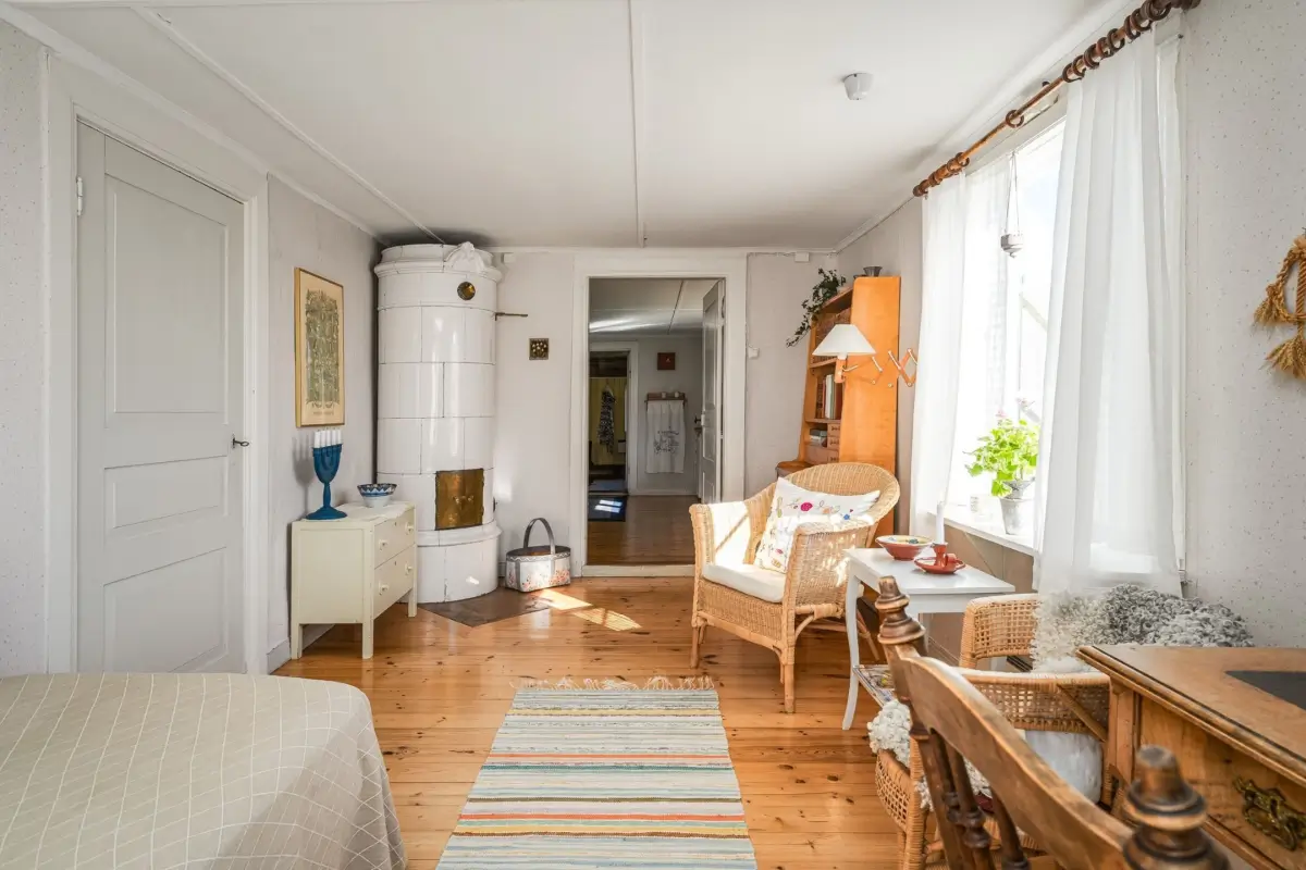 19th-century-country-idyll-east-sweden-cheapscandihomes